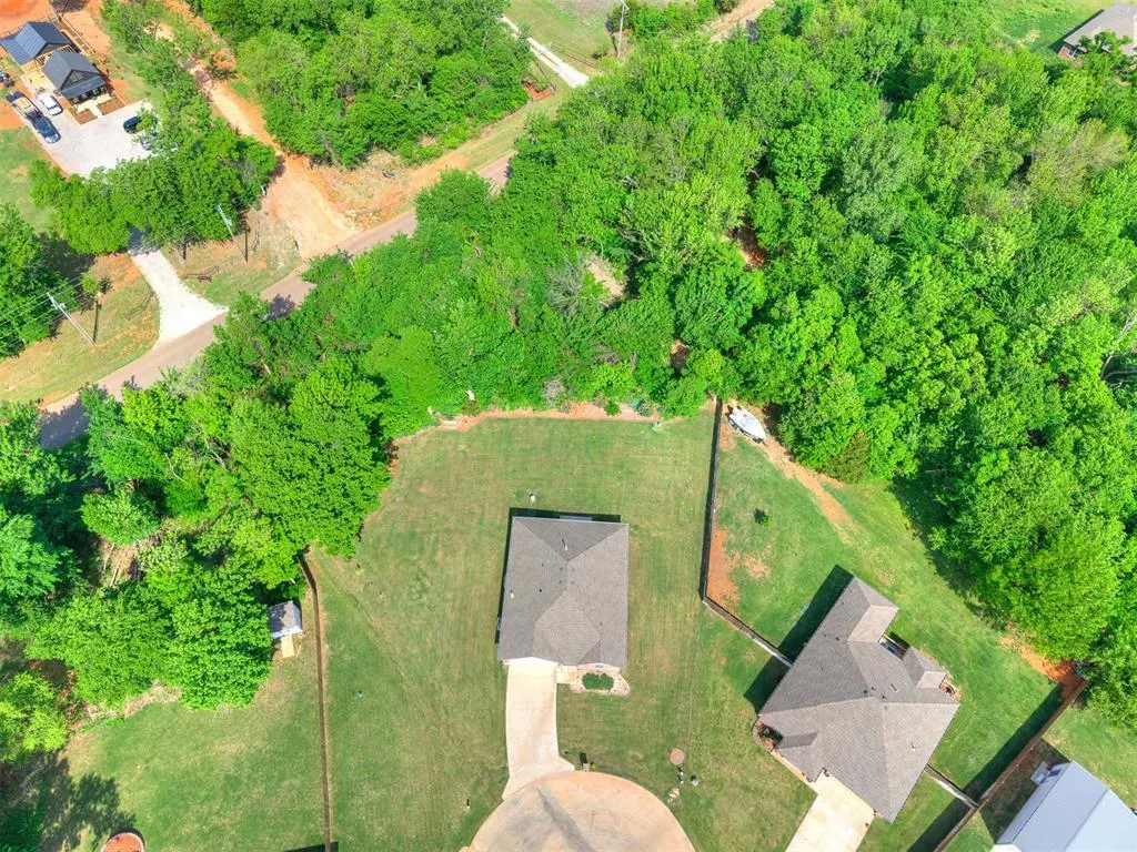 Photo 25 — 9896 Abington Circle, Edmond, OK 73025
