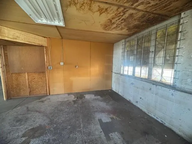 Photo 25 — 215 E Main Street, Cordell, OK 73632