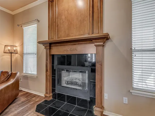 Photo 7 — 301 E Mobile Terrace, Mustang, OK 73064