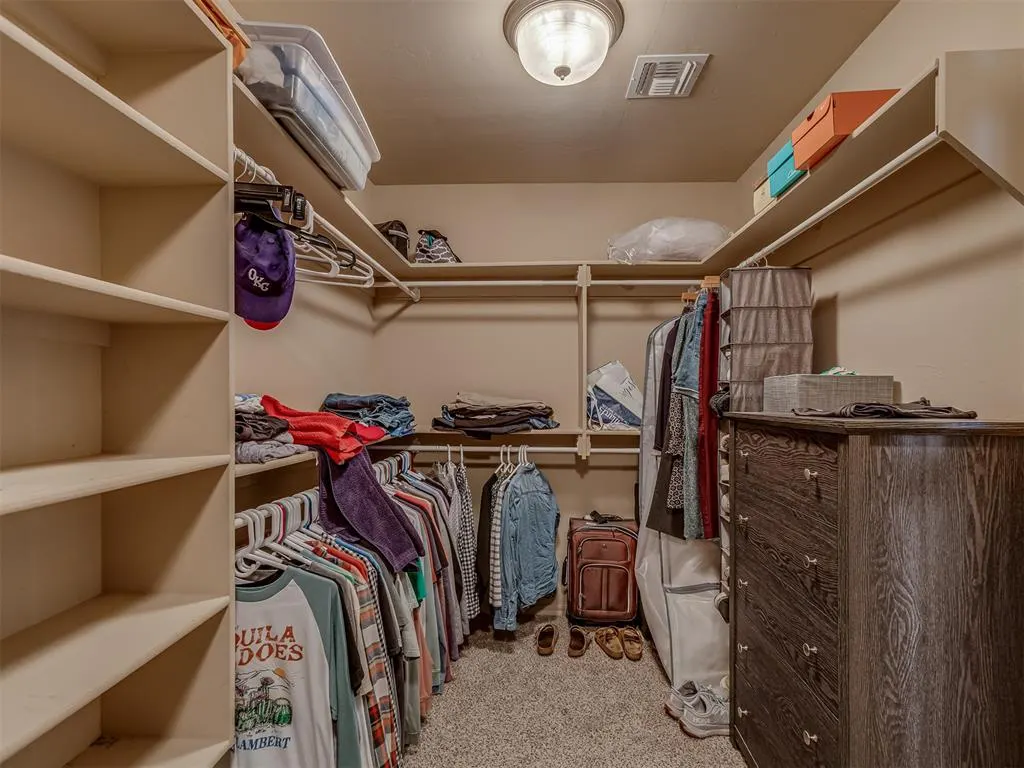 Photo 21 — 301 E Mobile Terrace, Mustang, OK 73064