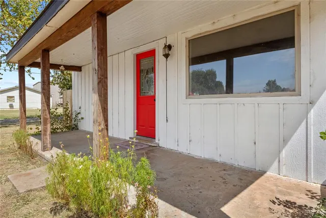 Photo 5 — 103 E Ash Street, Carnegie, OK 73015