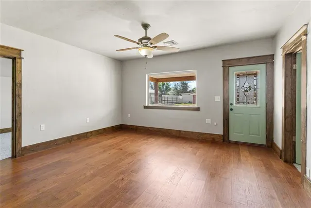 Photo 7 — 103 E Ash Street, Carnegie, OK 73015