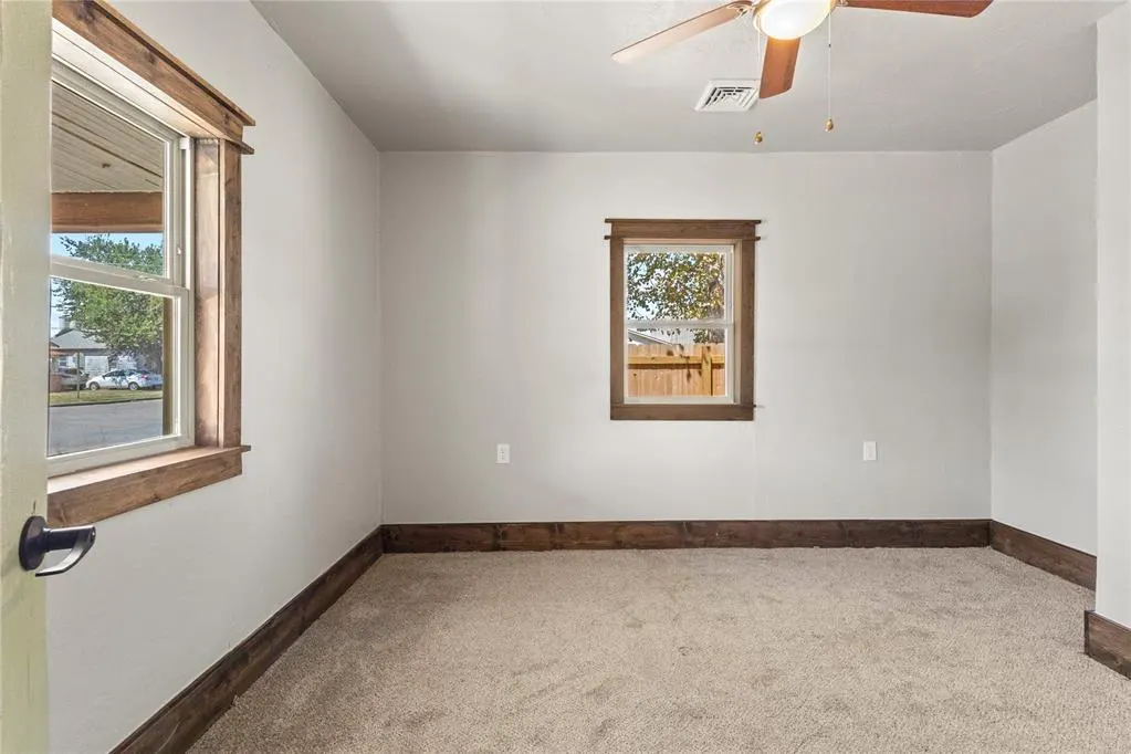 Photo 11 — 103 E Ash Street, Carnegie, OK 73015