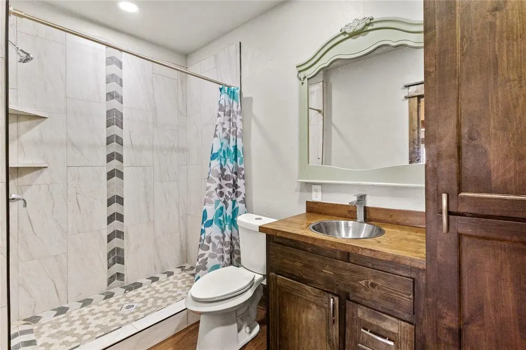 Photo 24 — 103 E Ash Street, Carnegie, OK 73015