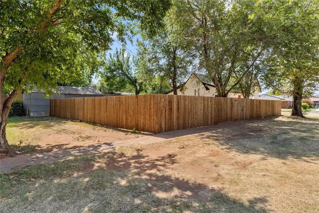 Photo 29 — 103 E Ash Street, Carnegie, OK 73015