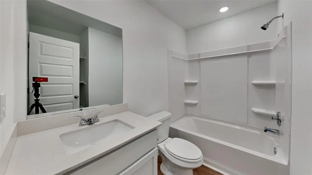 Photo 12 — 10040 Appaloosa Lane, Yukon, OK 73099