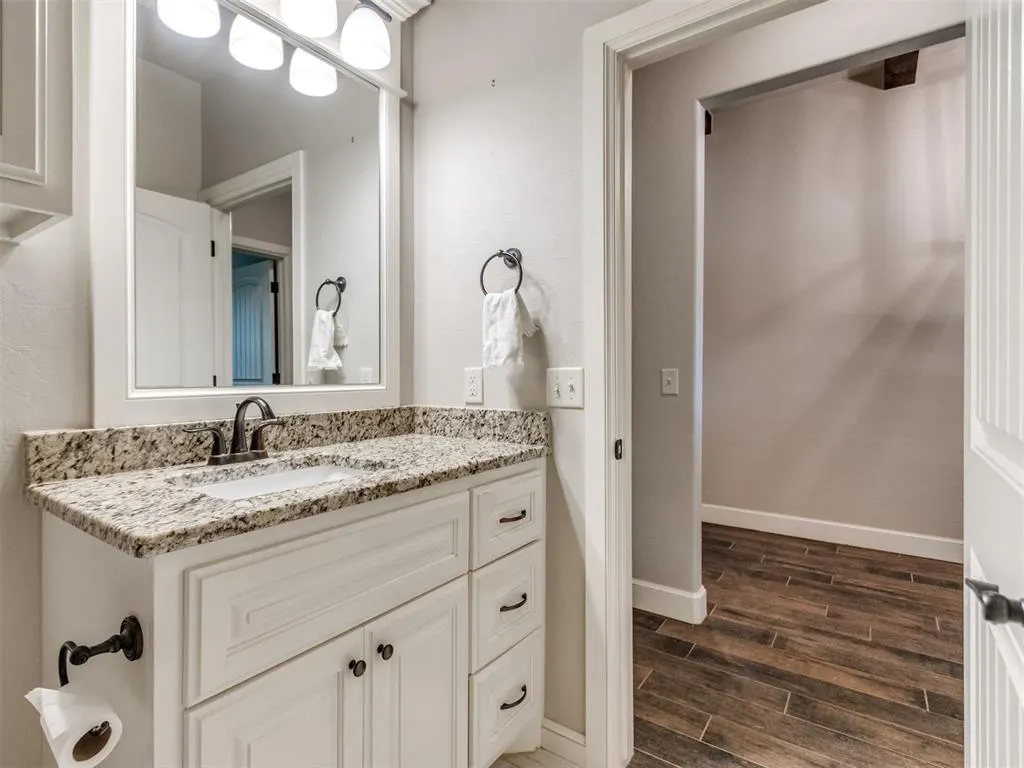 Photo 13 — 7613 NW 136th Terrace, Oklahoma City, OK 73142
