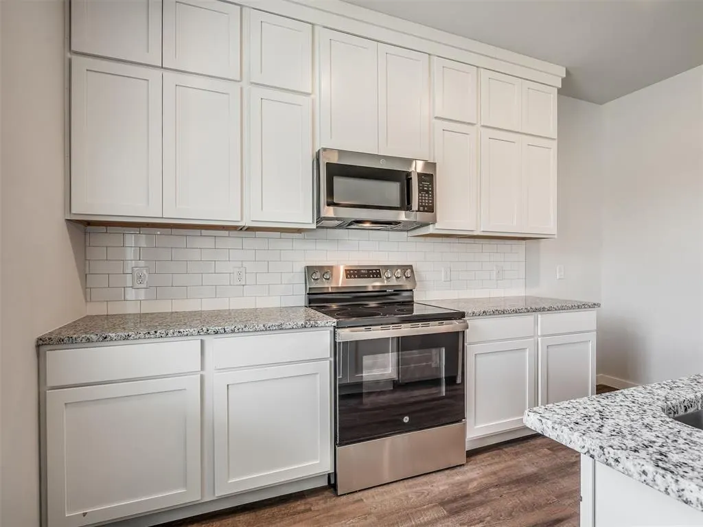 Photo 10 — 6404 E Cowboy Trail Way, Stillwater, OK 74075