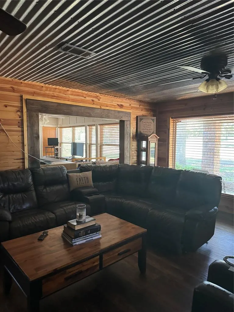 Photo 12 — 281 N 4340 Road, Fort Towson, OK 74735