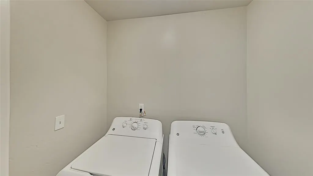 Photo 13 — 11205 Howard Drive, Oklahoma City, OK 73114