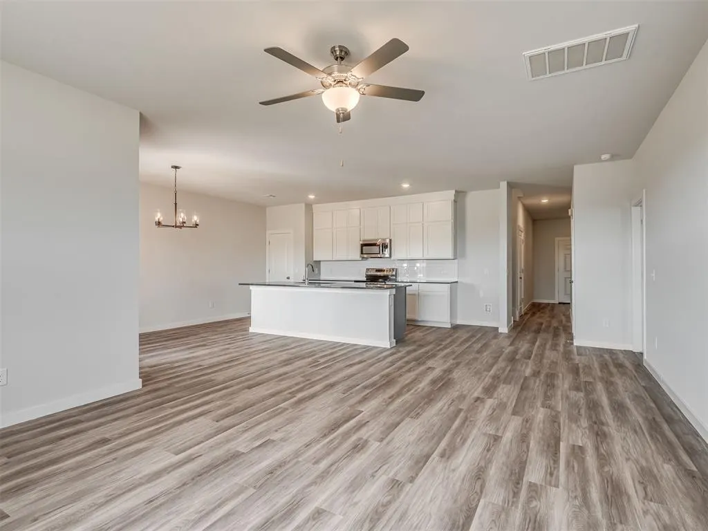 Photo 3 — 207 Wrangler Pass, Stillwater, OK 74075