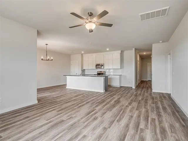 Photo 3 — 207 Wrangler Pass, Stillwater, OK 74075
