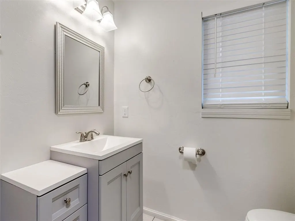 Photo 14 — 3217 SW 24th Street, Oklahoma City, OK 73108