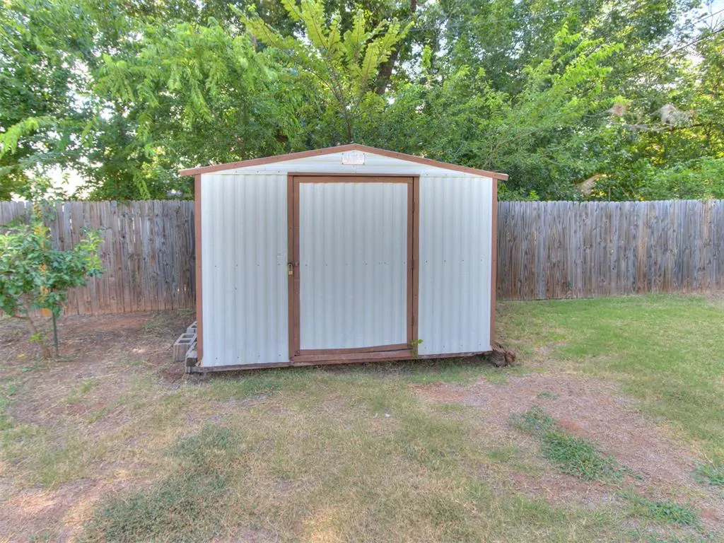 Photo 19 — 3217 SW 24th Street, Oklahoma City, OK 73108
