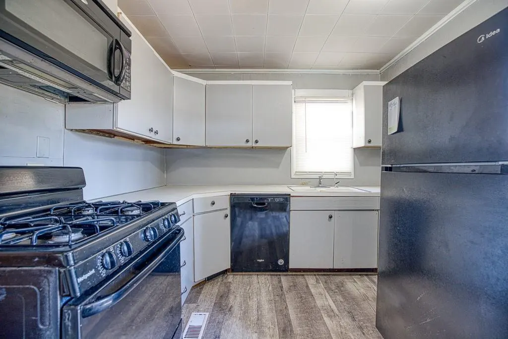 Photo 9 — 723 S 10th Street, Kingfisher, OK 73750