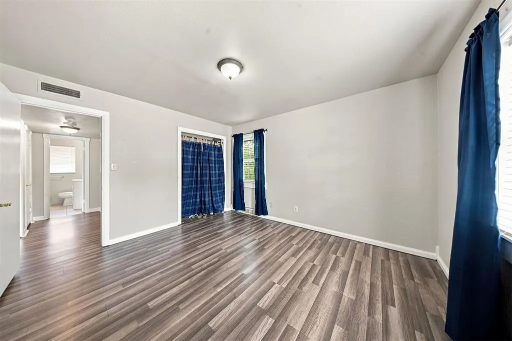 Photo 17 — 1405 Carlisle Court, The Village, OK 73120