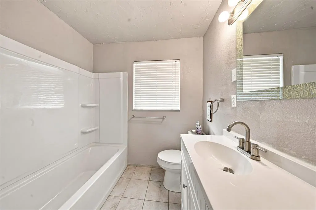 Photo 20 — 1405 Carlisle Court, The Village, OK 73120