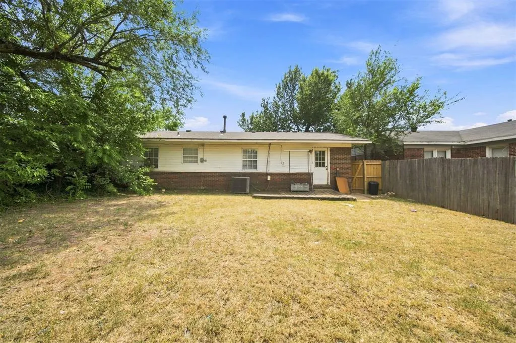 Photo 22 — 1405 Carlisle Court, The Village, OK 73120