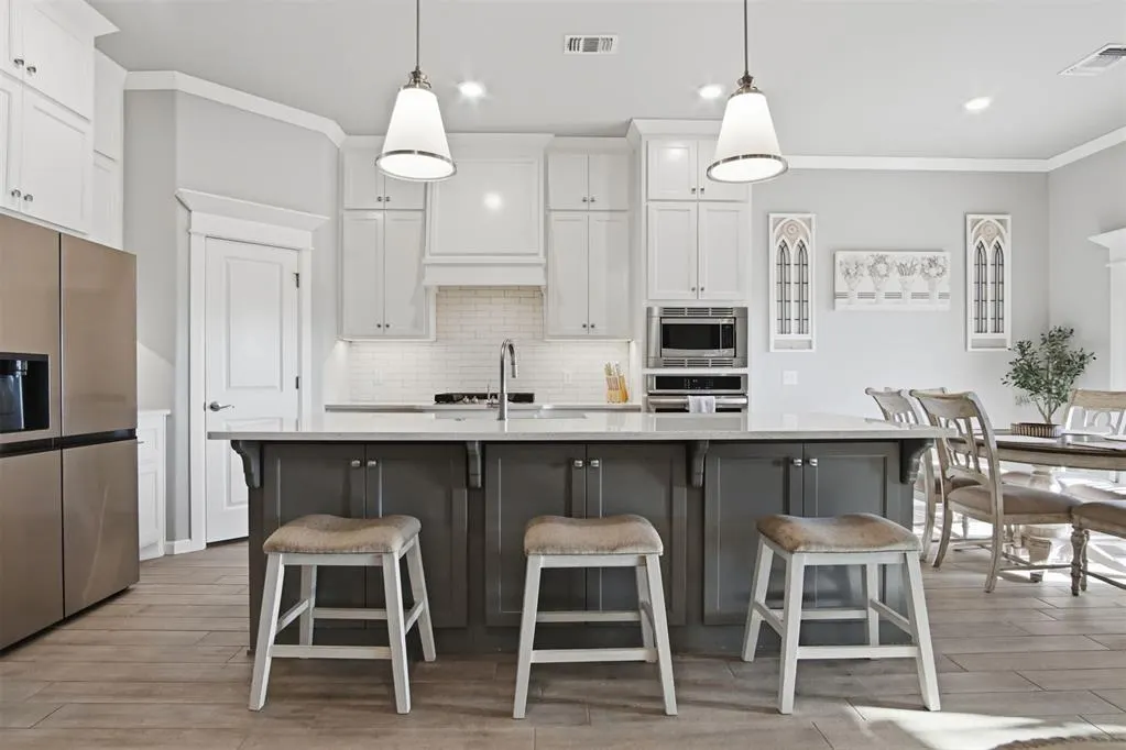 Photo 13 — 13805 Limestone Lane, Yukon, OK 73099
