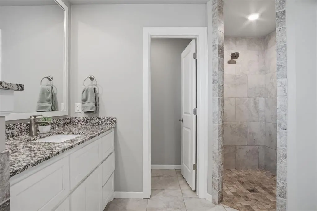 Photo 30 — 13805 Limestone Lane, Yukon, OK 73099