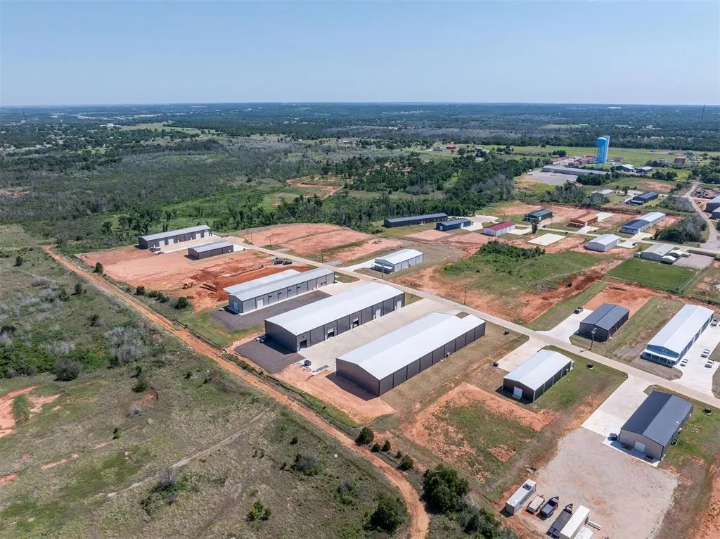 Photo 16 — 11601 Blacksand Drive, Edmond, OK 73034