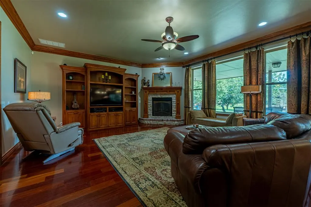 Photo 12 — 13410 Silver Ridge Road, Yukon, OK 73099
