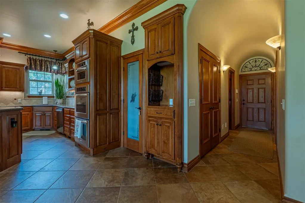Photo 19 — 13410 Silver Ridge Road, Yukon, OK 73099