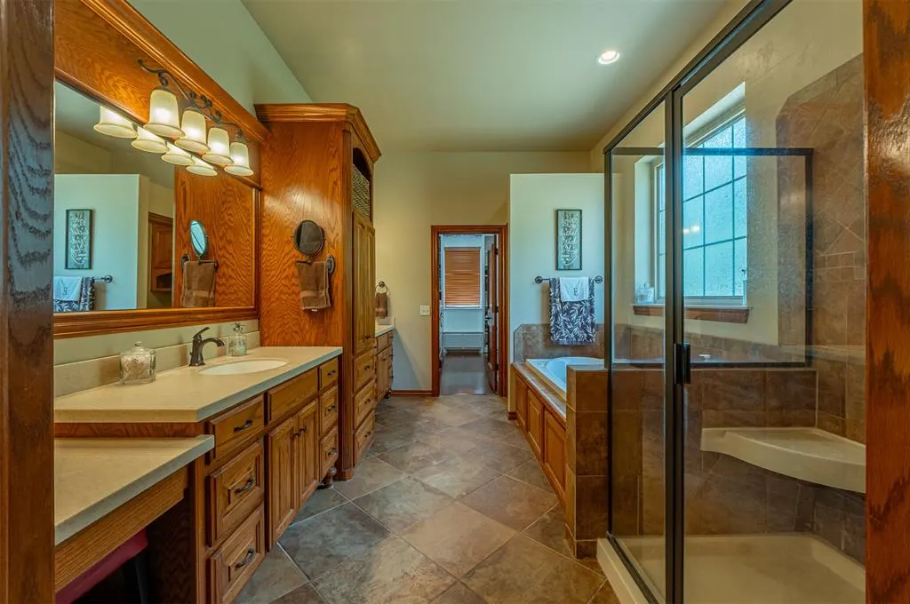 Photo 24 — 13410 Silver Ridge Road, Yukon, OK 73099