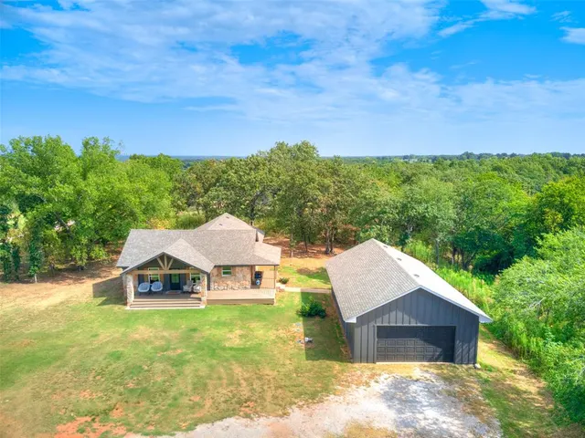 Photo 3 — 14500 Williams Way, Luther, OK 73054