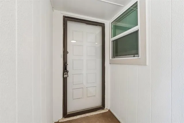 Photo 5 — 602 Crestmoor Drive, Moore, OK 73160