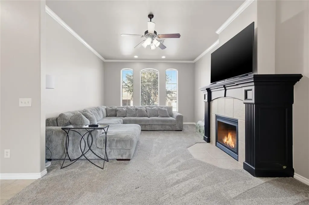 Photo 4 — 912 Preston Park Drive, Yukon, OK 73099