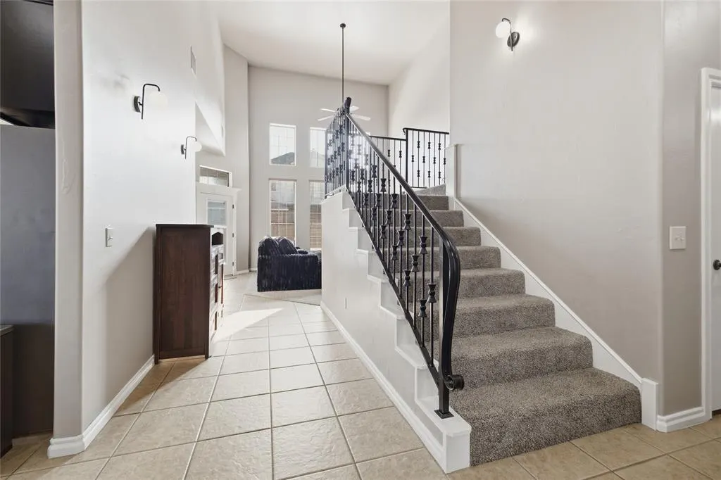 Photo 7 — 912 Preston Park Drive, Yukon, OK 73099