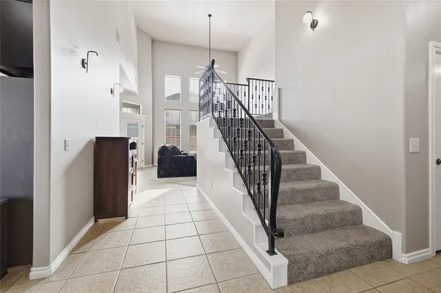 Photo 7 — 912 Preston Park Drive, Yukon, OK 73099