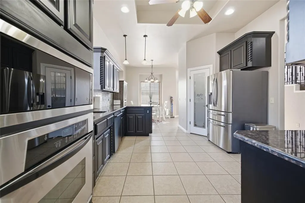 Photo 13 — 912 Preston Park Drive, Yukon, OK 73099