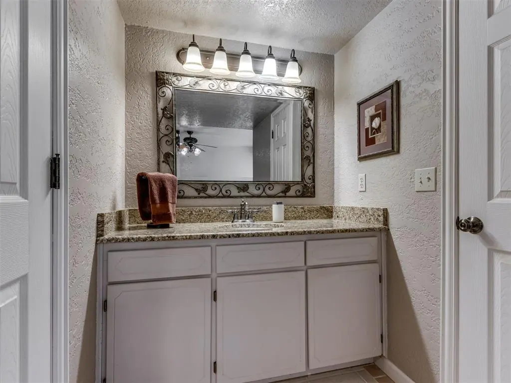 Photo 20 — 1304 NE 19th Place, Oklahoma City, OK 73160