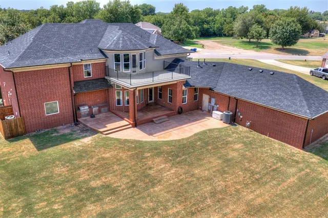 Photo 5 — 110 Bramble Bush Lane, Crescent, OK 73028