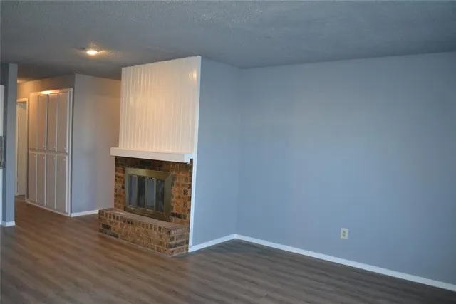 Photo 7 — 619 Peppertree Lane, Midwest City, OK 73110
