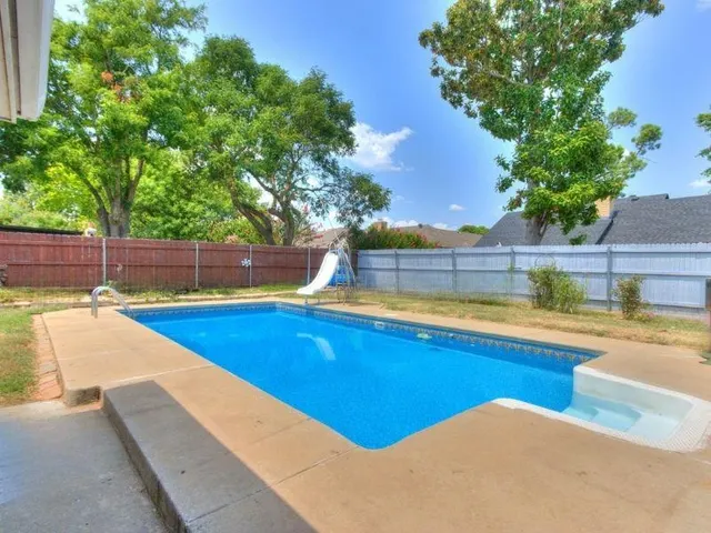 Photo 7 — 4001 Bluestem Circle, Norman, OK 73072