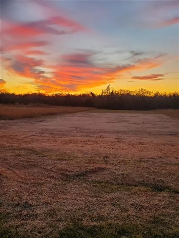 Front exterior — 3820 Hickory Stick Drive, Chickasha, OK 73018