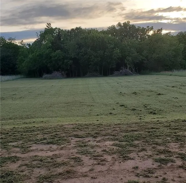 Photo 2 — 3820 Hickory Stick Drive, Chickasha, OK 73018