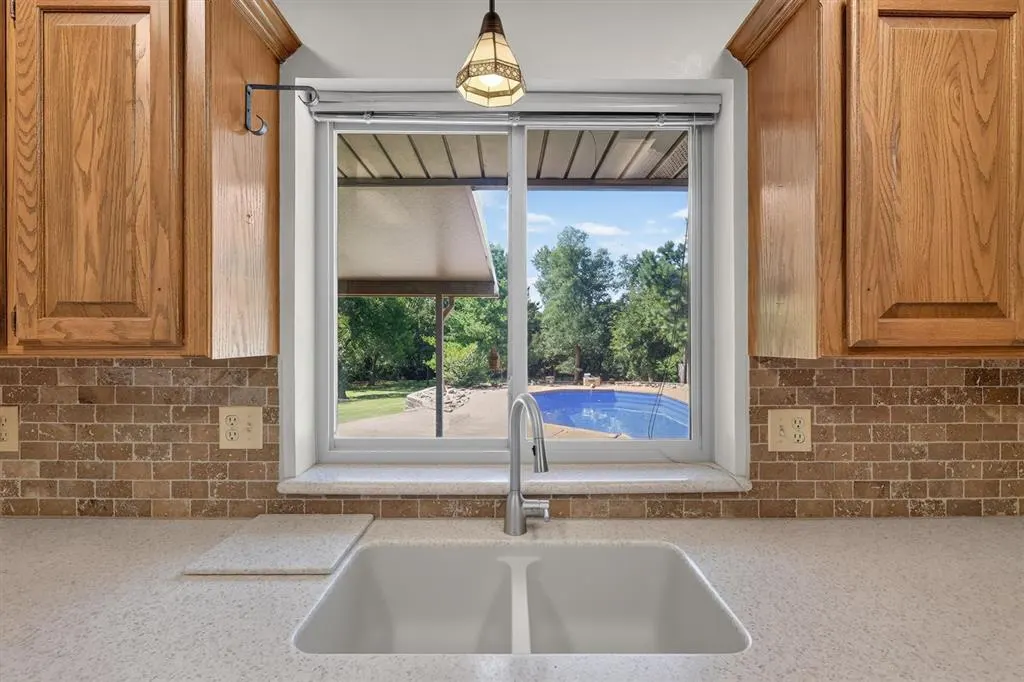 Photo 16 — 10616 SE 49th Street, Oklahoma City, OK 73150