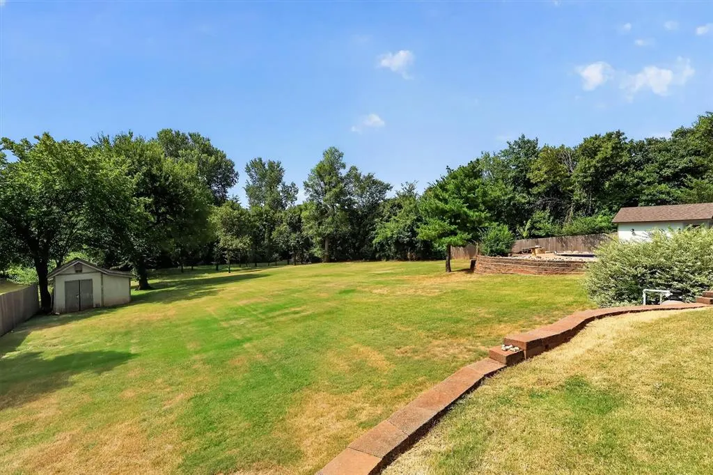 Photo 43 — 10616 SE 49th Street, Oklahoma City, OK 73150