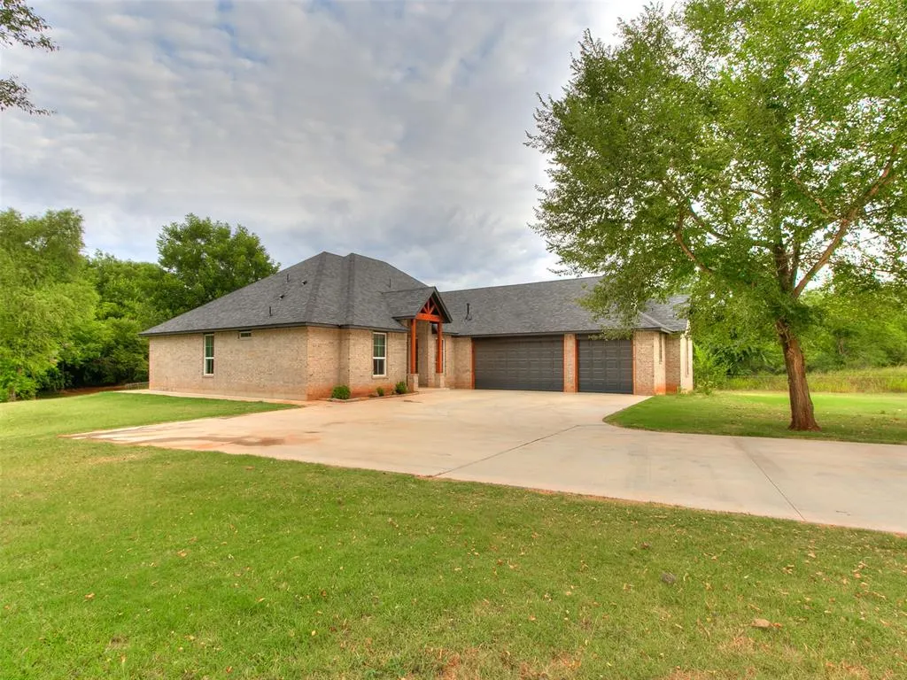 Photo 5 — 1030 County Street 2941, Tuttle, OK 73089