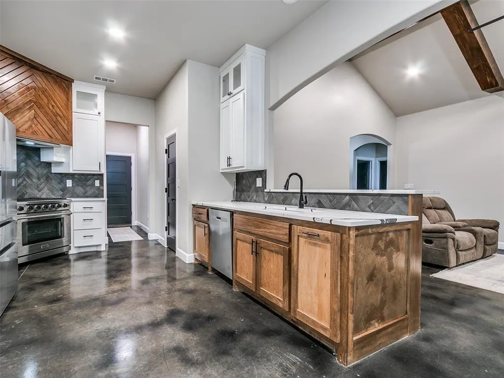 Photo 20 — 1030 County Street 2941, Tuttle, OK 73089