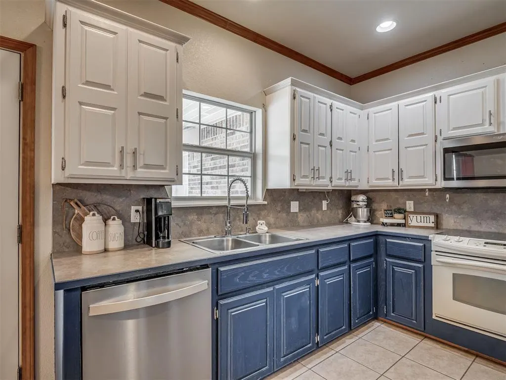 Photo 13 — 2244 Gray Dove Drive, Shawnee, OK 74804