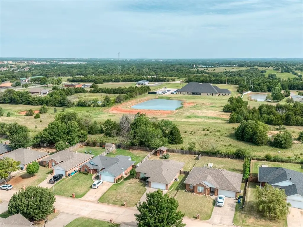 Photo 33 — 2244 Gray Dove Drive, Shawnee, OK 74804