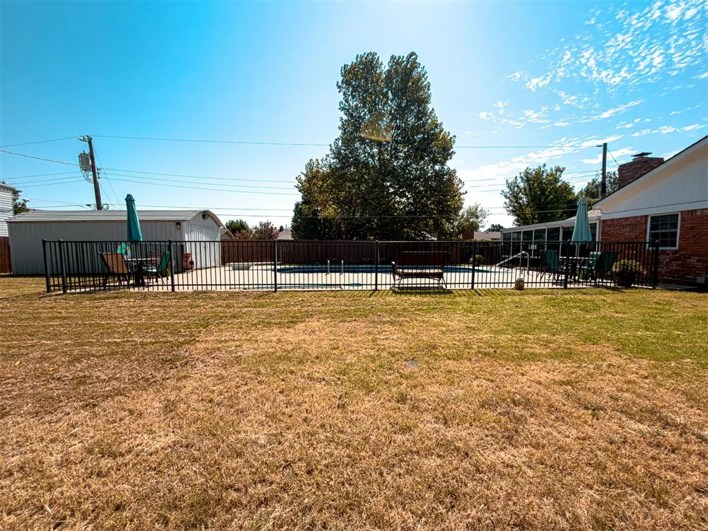Photo 23 — 141 Sheridan Place, Chickasha, OK 73018