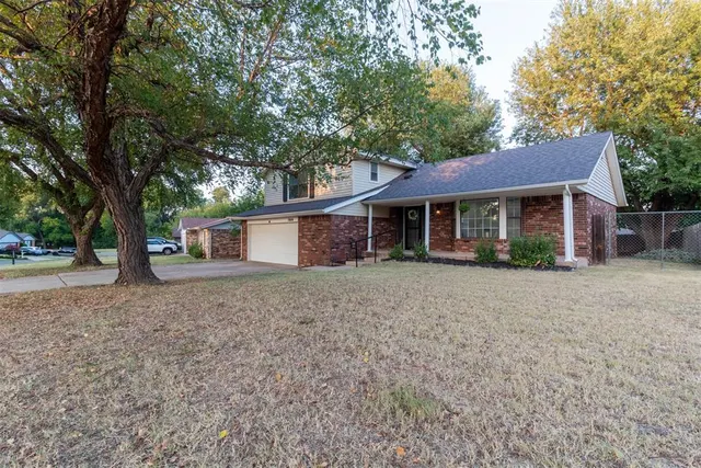 Photo 5 — 11616 Sagamore Drive, Yukon, OK 73099