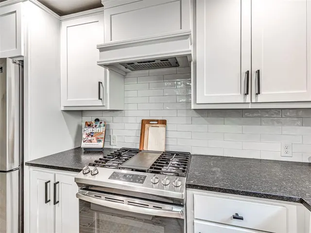 Photo 4 — 1216 NW 32nd Street, Oklahoma City, OK 73118