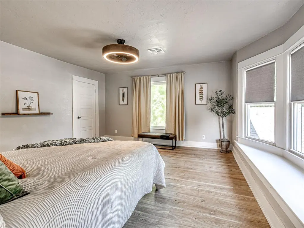Photo 11 — 1216 NW 32nd Street, Oklahoma City, OK 73118